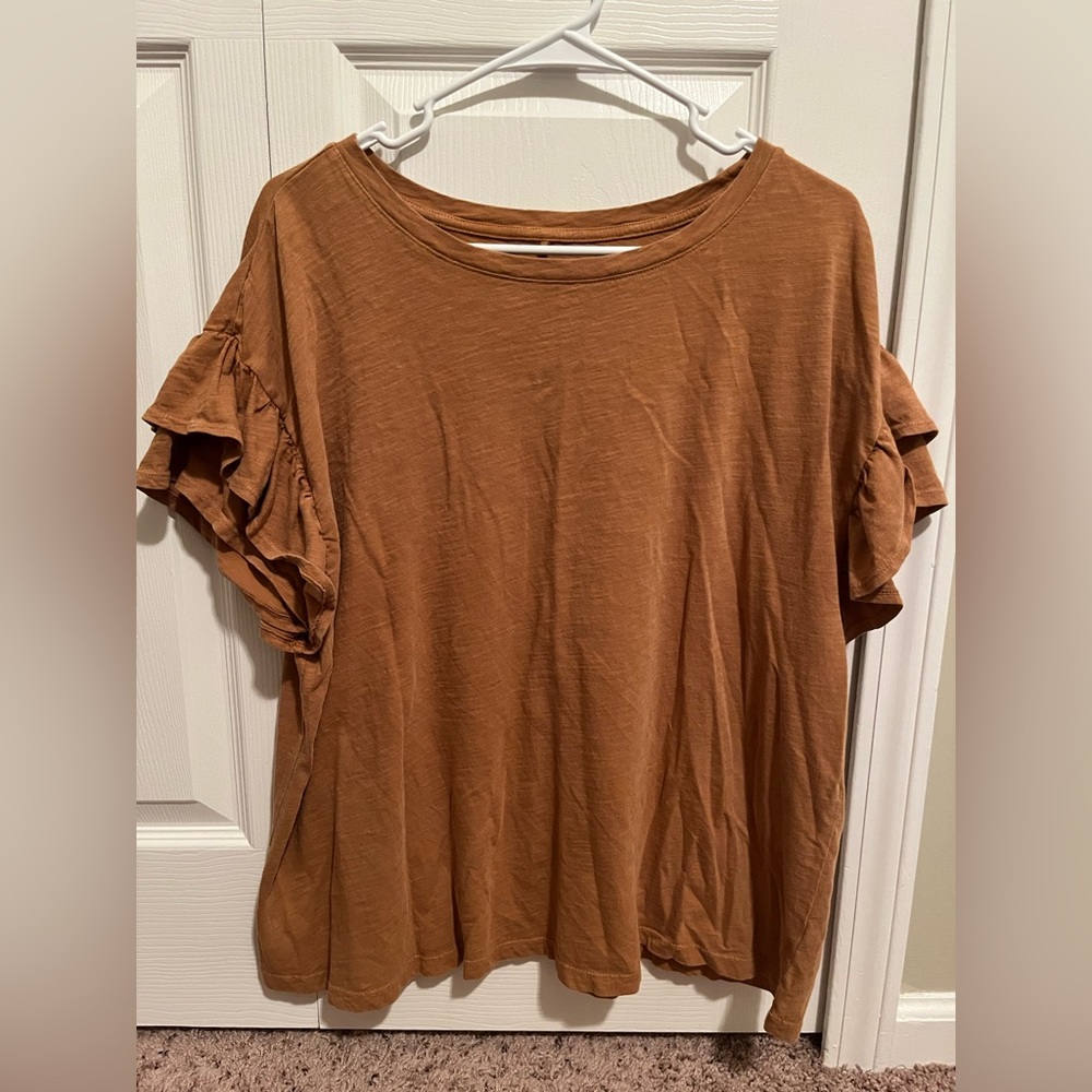 Lane Bryant Crew-Neck Ruffle Tee |‎ size 18/20